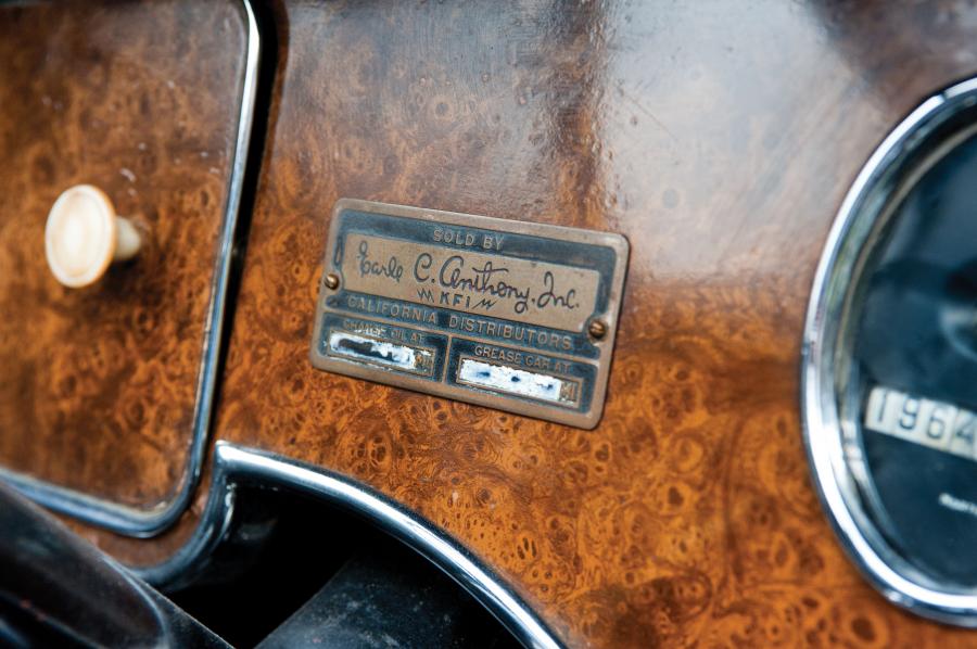  Packard Model 840 Deluxe Eight Convertible Coupe 1931 года  (фото 22 из 33)